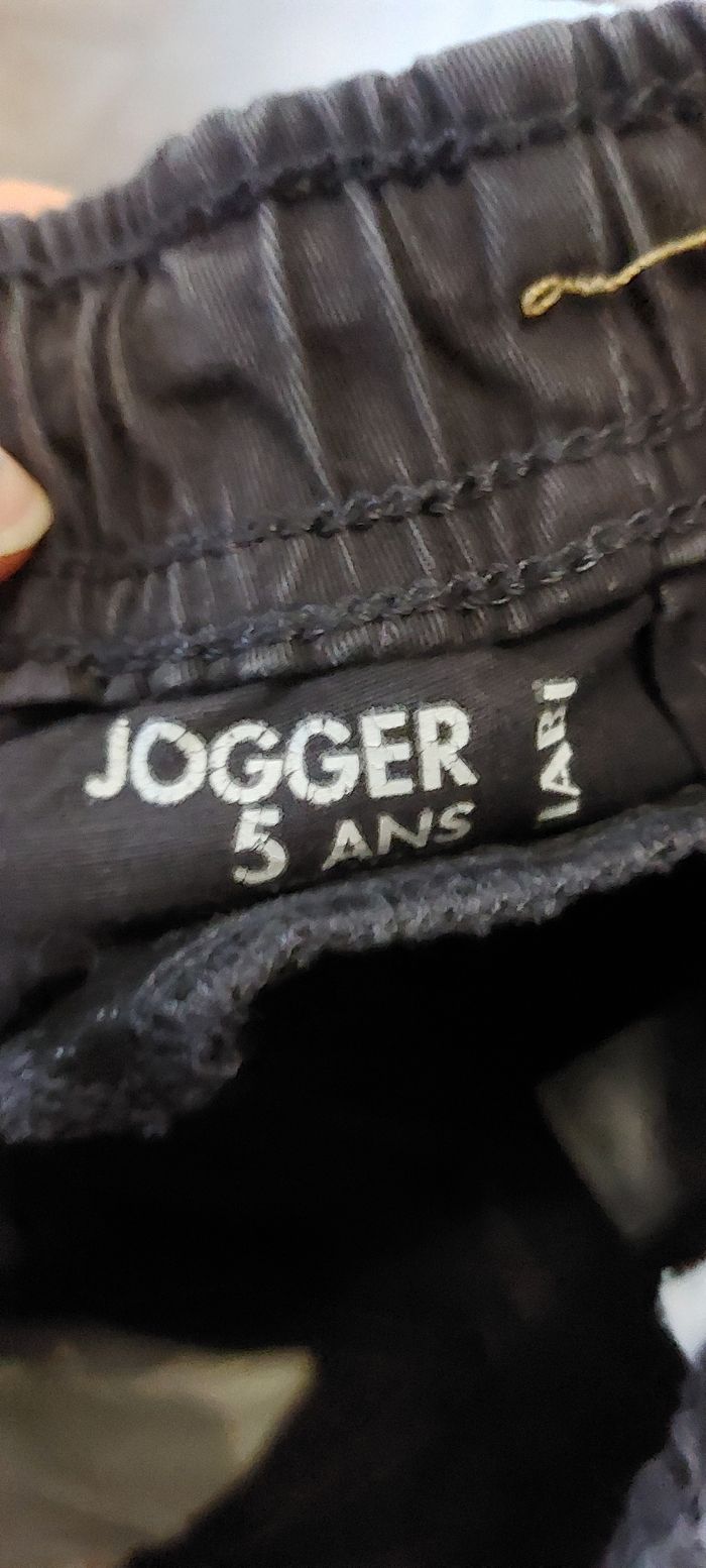 Jogger kiabi 5 ans - photo numéro 3