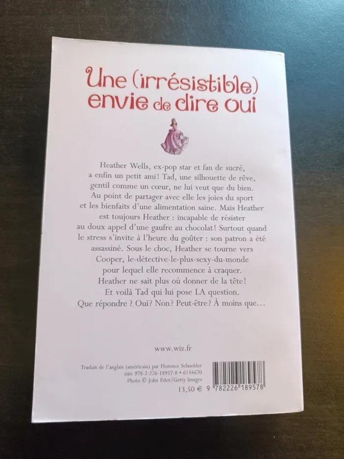 Livre UNE (IRRESISTIBLE) ENVIE DE DIRE OUI - Meg Cabot - photo numéro 6