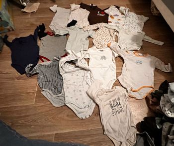 Lots de vêtements