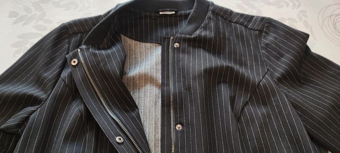 Belle veste chaude Damart T.44 - photo numéro 10