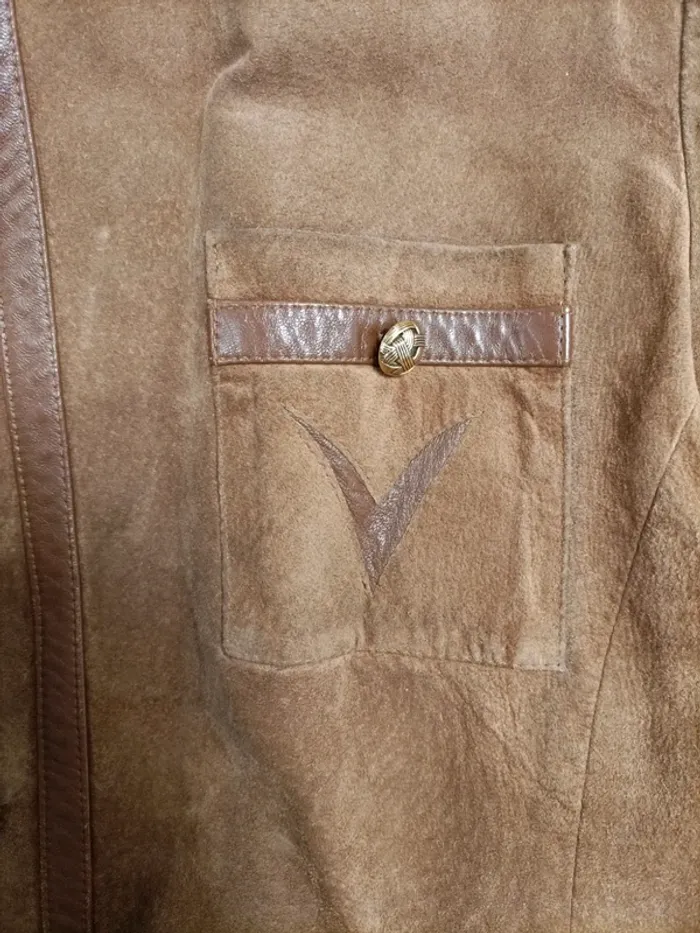 Veste courte en croûte de cuir vintage - taille 42 - tailleur Gérard Galliaerde A282 - photo numéro 13