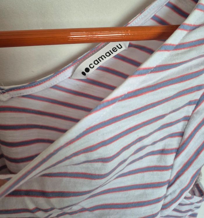 T-shirt Camaïeu taille 36 - photo numéro 2