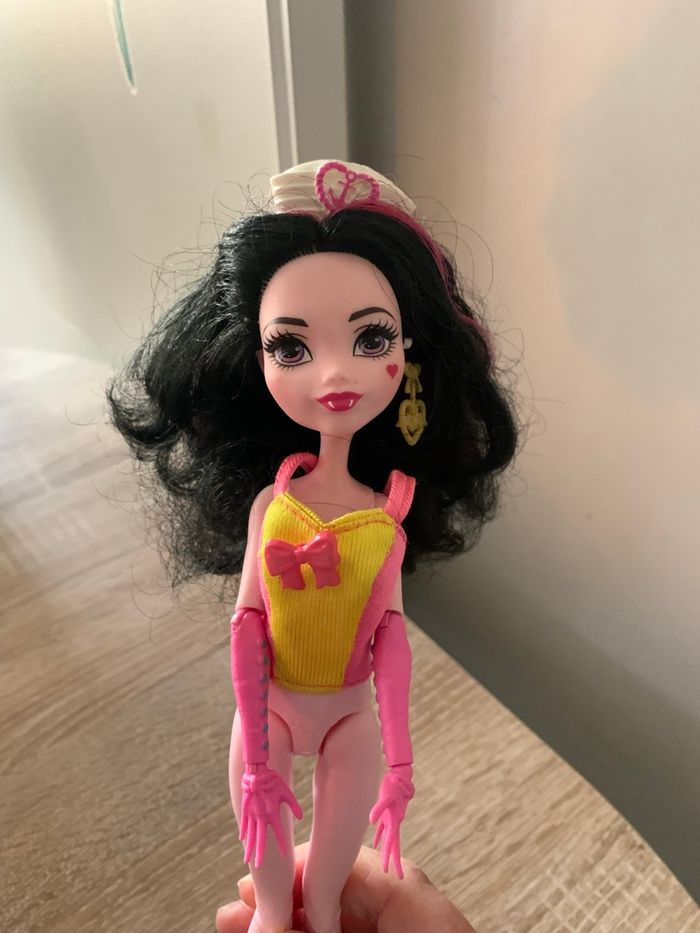 Poupée Monster High draculaura Shriekwrecked - photo numéro 6
