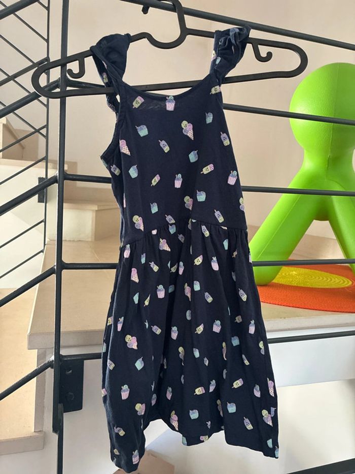 Robe légère kiabi motif glaces 6 ans état neuf - photo numéro 5