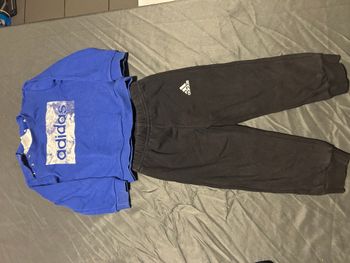ensemble adidas 9/12 mois