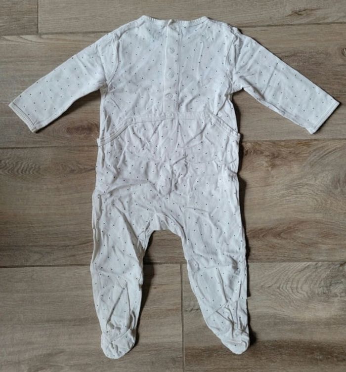 Pyjama léger taille 12 mois - photo numéro 3