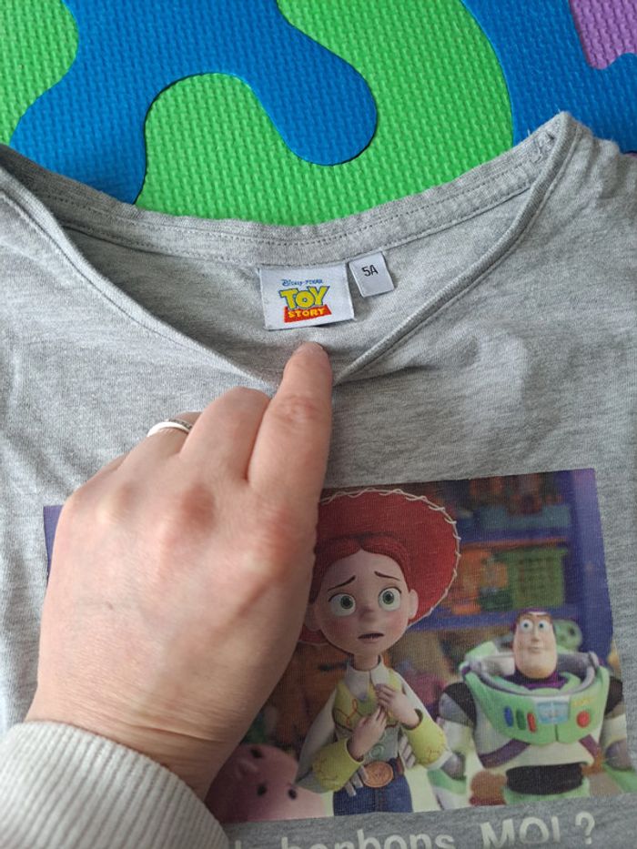 Lot de 2 t-shirts 5 ans - photo numéro 4