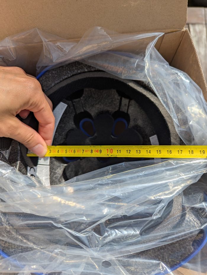 Casque vélo avec oreilles de chat pjmasks - photo numéro 6