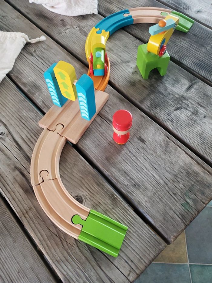 Set rails train en bois - photo numéro 2