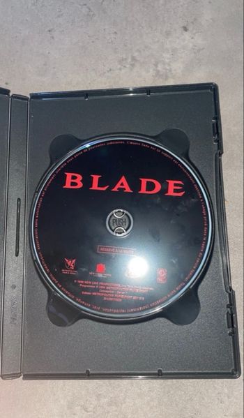 DVD Blade