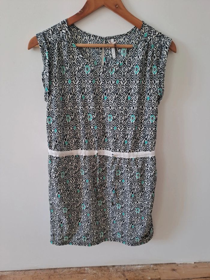 Magnifique robe blanc Kaporal