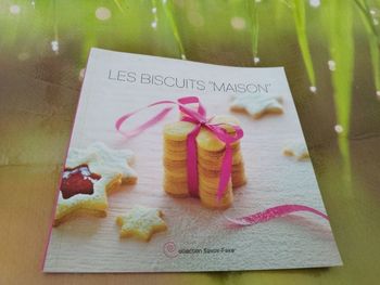 Livre les biscuits maison Tupperware