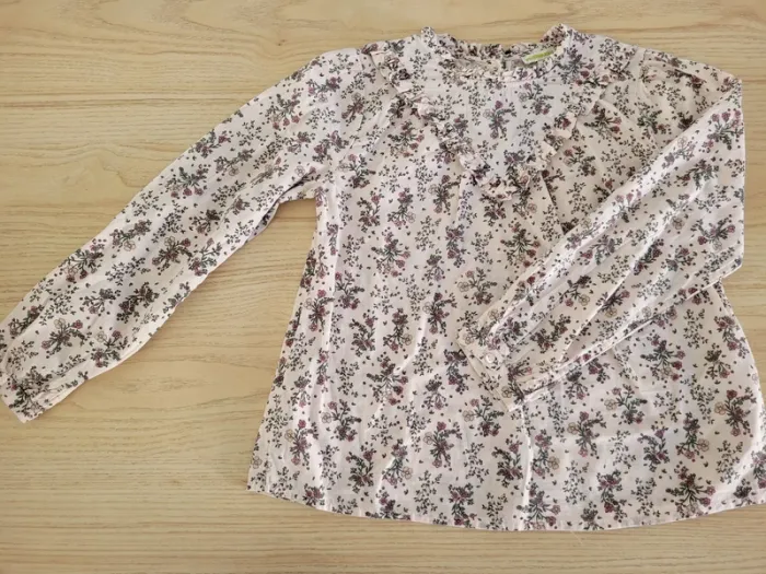 Blouse fleurie Vertbaudet 9 ans - photo numéro 2