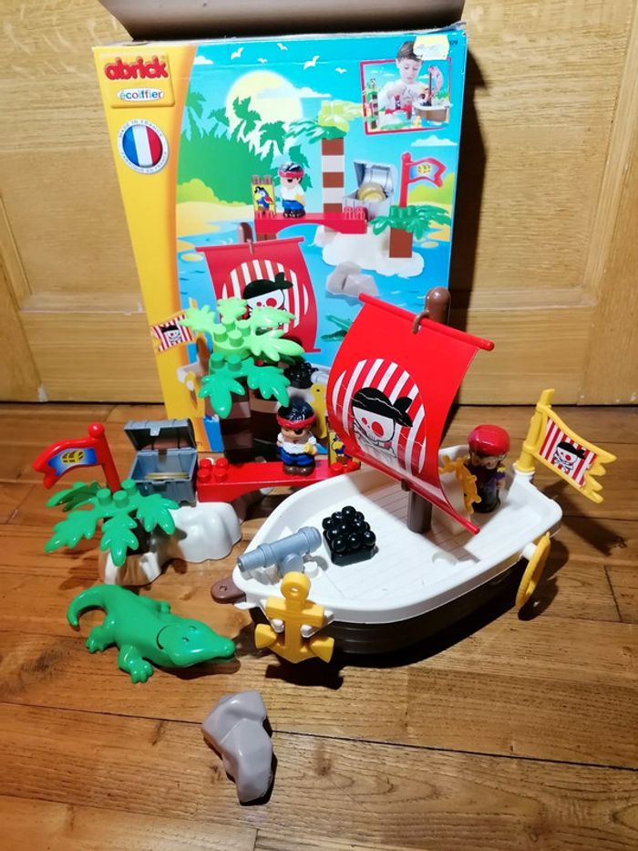 Ecoiffier - Jeu de construction - Coffre des pirates - Abrick
