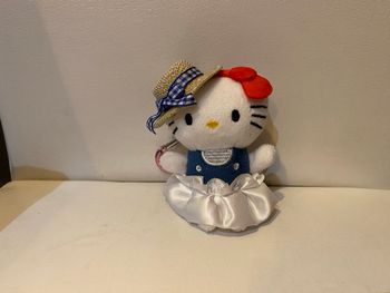 Porte clé peluche hello kitty 