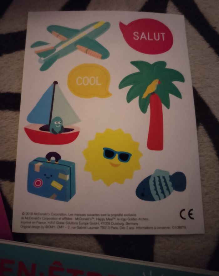 Boîte à goûter Princesses Disney + Cadeaux - photo numéro 8