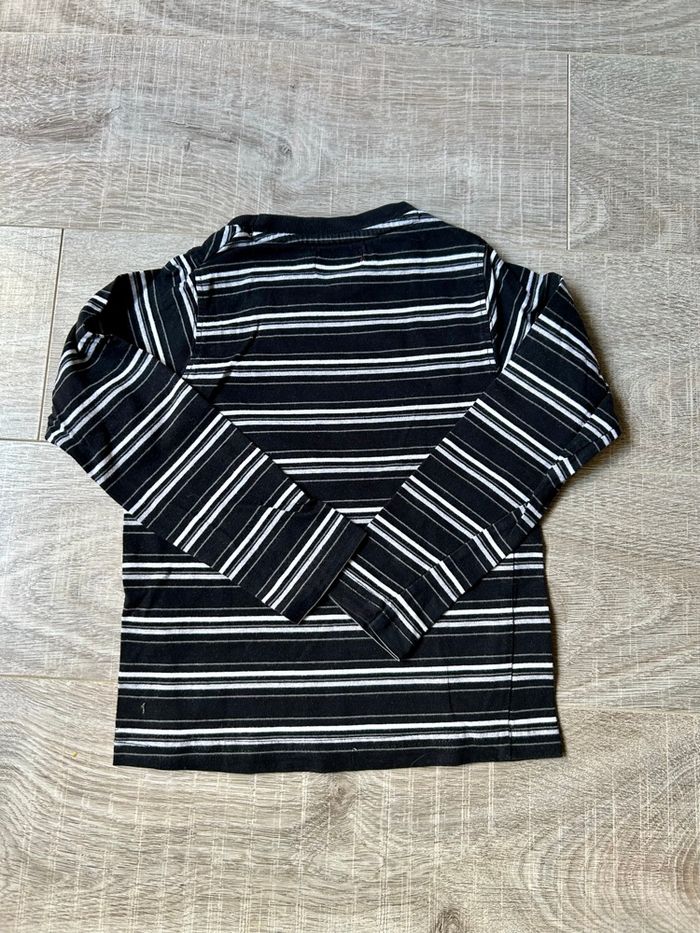 Tshirt manches longues rayé