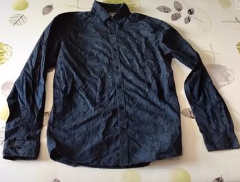 Chemise manche longue taille S marque Armand Thiery