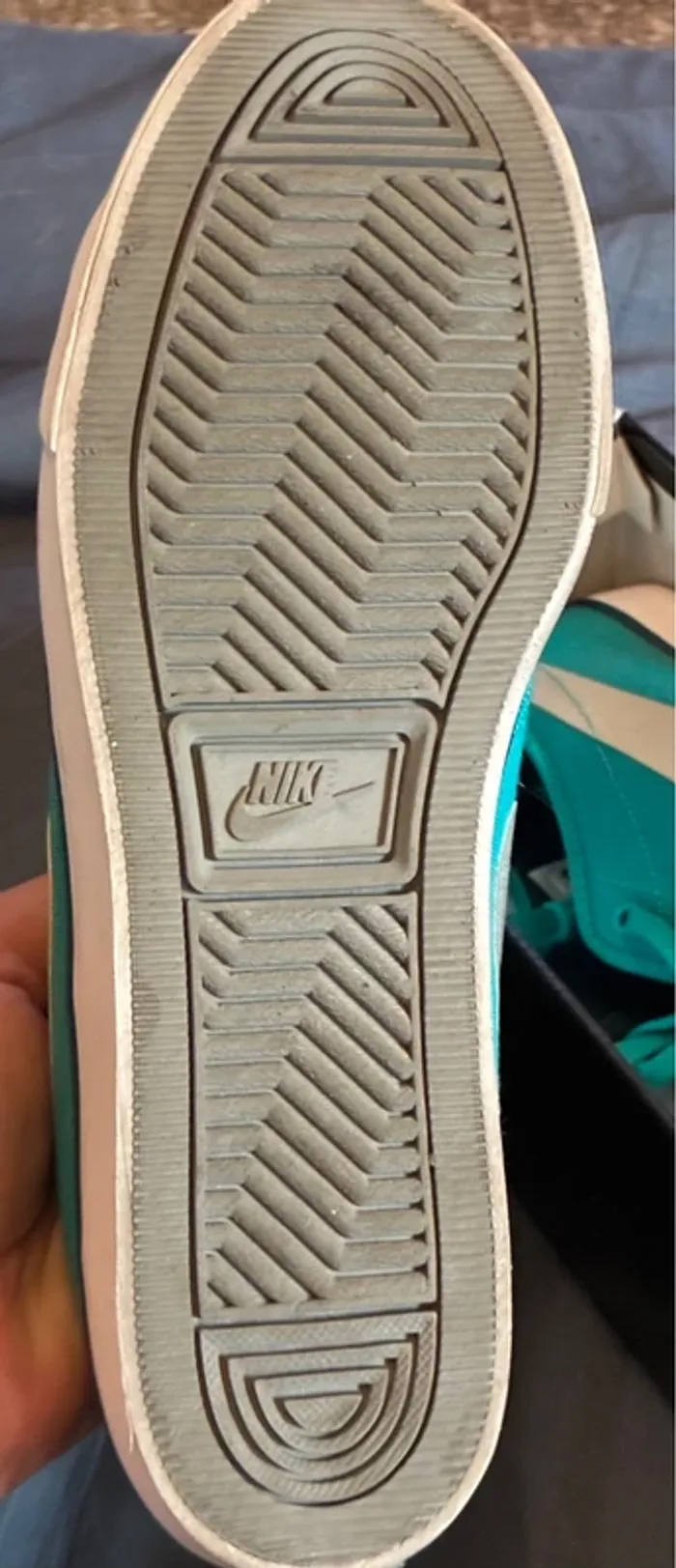 Basket Nike en toile bleu turquoise - photo numéro 5