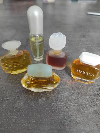 Lot miniature Estee Lauder