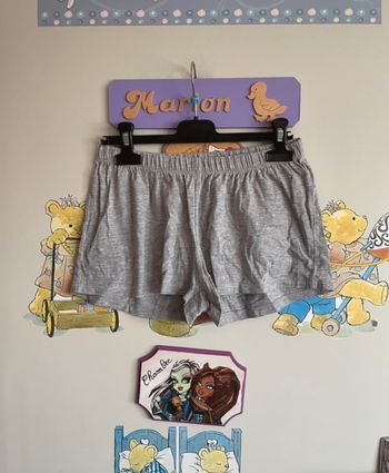 Short de pyjama gris, taille 14 ans, marque Gemo.