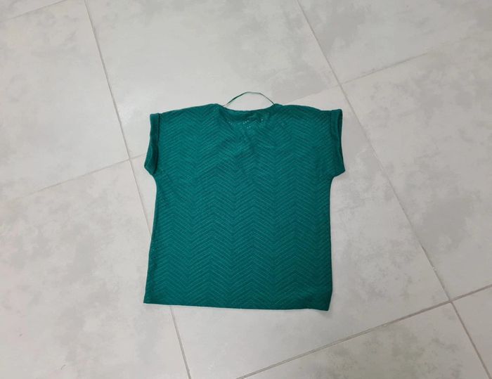 T-shirt vert motif chevron - taille S Kiabi - photo numéro 5