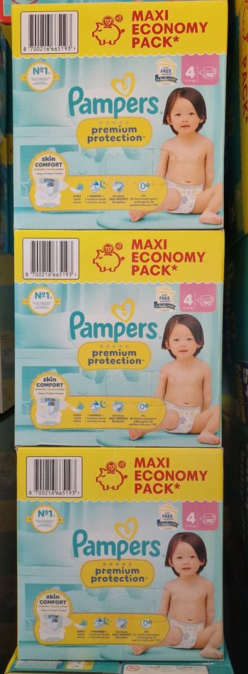 Les couches pampers taille 4
