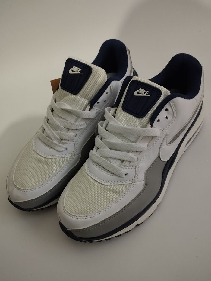 Nike Air max neuf taille 41 - photo numéro 3