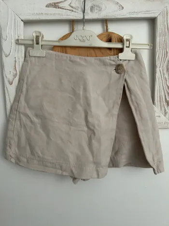 Jupe short Zara fille taille 10 ans