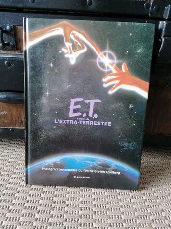 Livre E.T. l'album de l'extra-terrestre