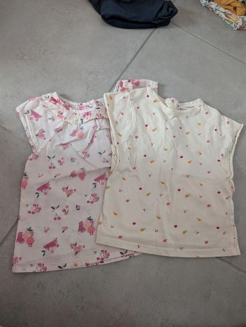 Lot de 2 hauts manches courtes