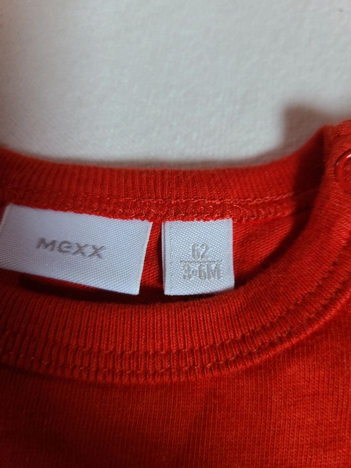 Très beau tee-shirt Mexx 3 - 6 mois comme neuf - photo numéro 8