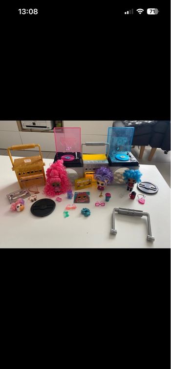 Poste de radio LOL Remix