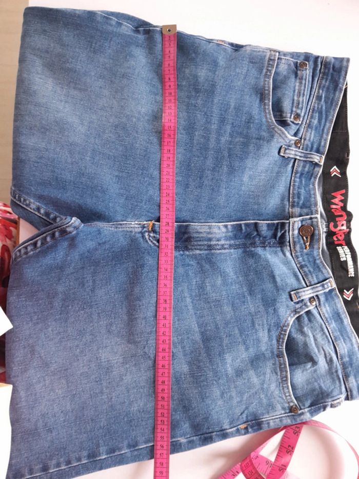 Très beau jean Wrangler Performance  Séries 38×29 - photo numéro 8