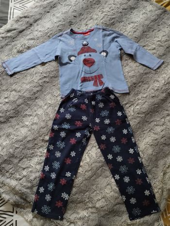 Pyjama 2 pièces Tissaia taille 6ans