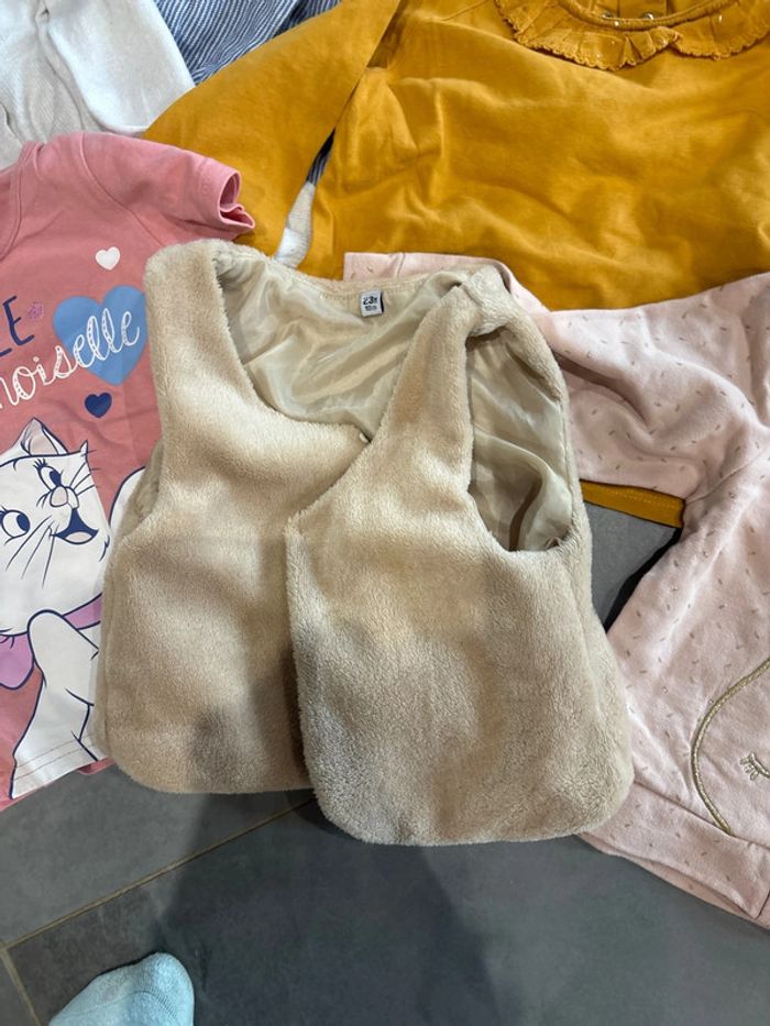 Lot de vêtements filles 23 mois -2 ans - photo numéro 3