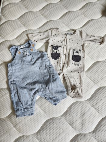 Lot pyjamas 1 mois