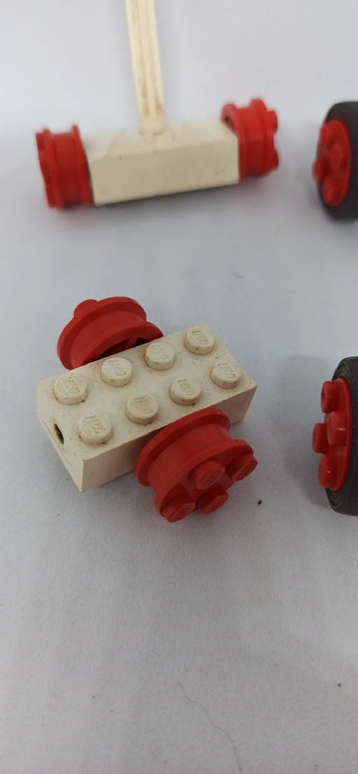 Lot de roues vintage lego - photo numéro 3