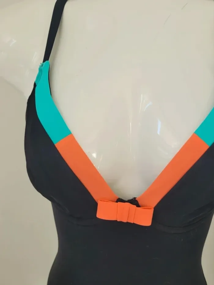 Beau maillot de bain Bestform 90C (36/38) - photo numéro 2