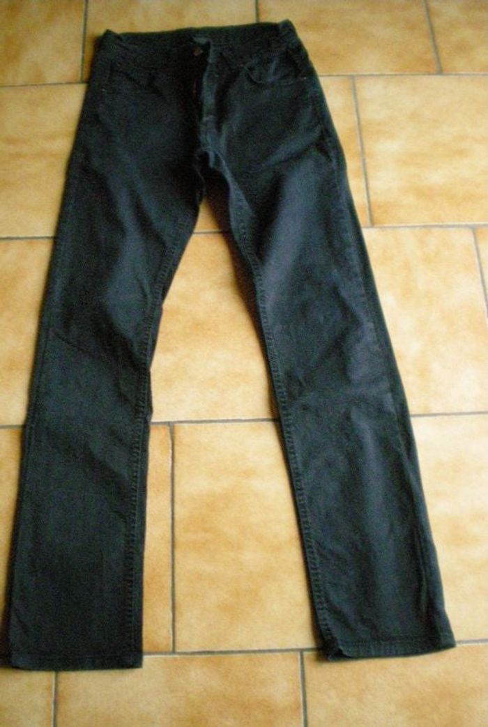 jean noir kiabi 14 ans