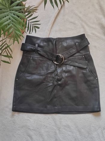 Jupe taille haute bershka taille L