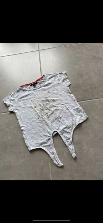 Tee shirt manches courtes Kiabi 6 ans