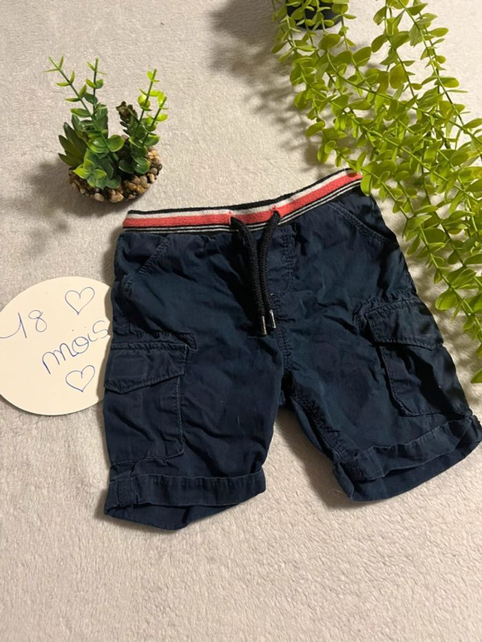 Très beau short pour bébé garçon