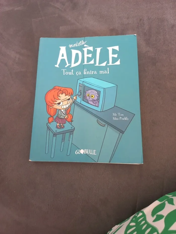 Bd mortelle adèle tome 1