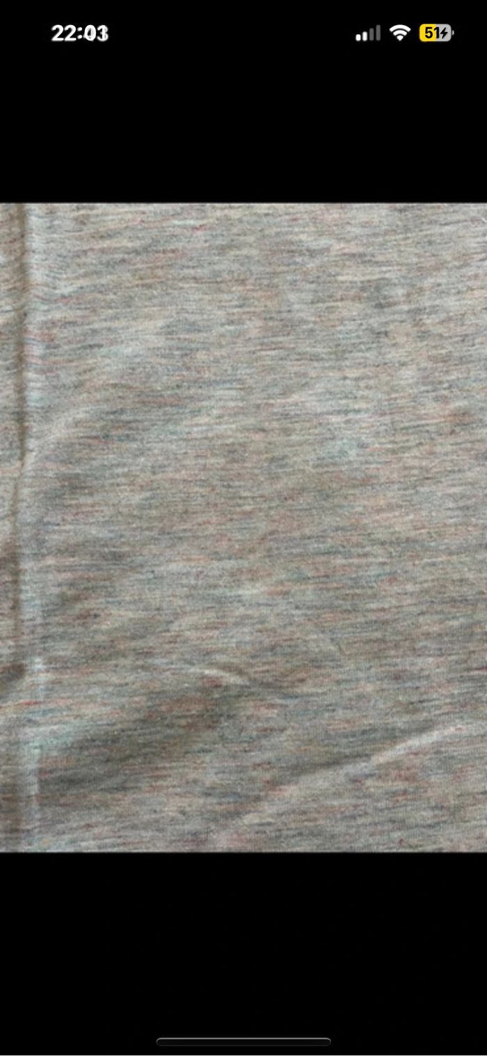 T-shirt taille M - photo numéro 2
