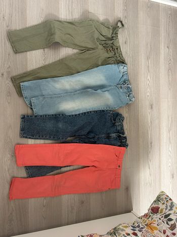 Lot 4 pantalons