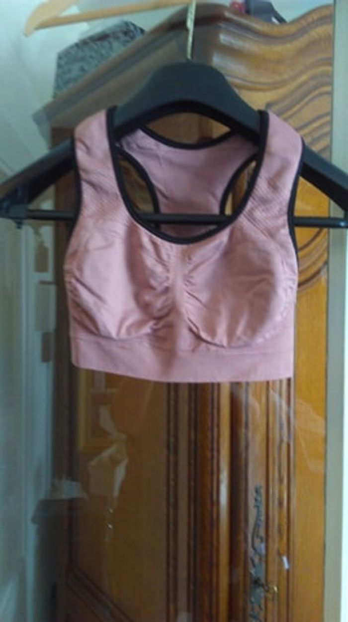 Brassière