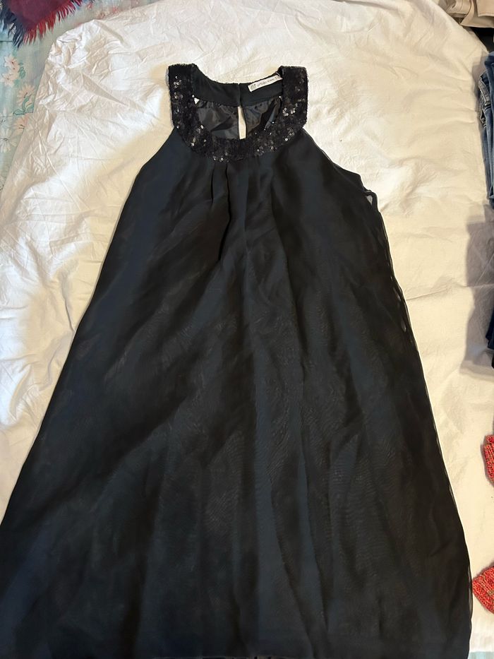 Robe noir