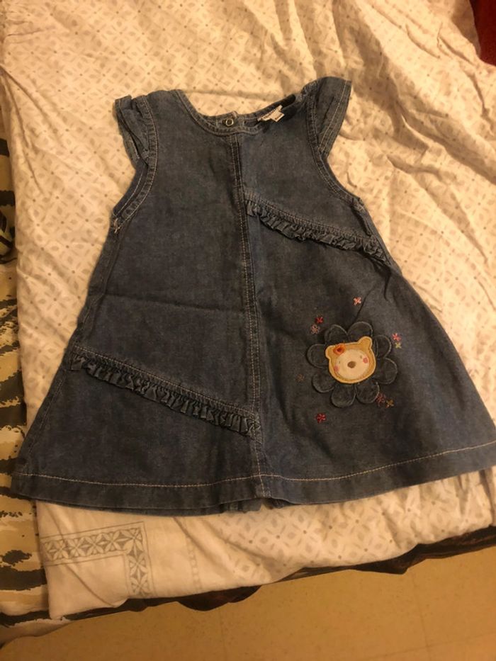 Robe en jeans absorba 6 mois
