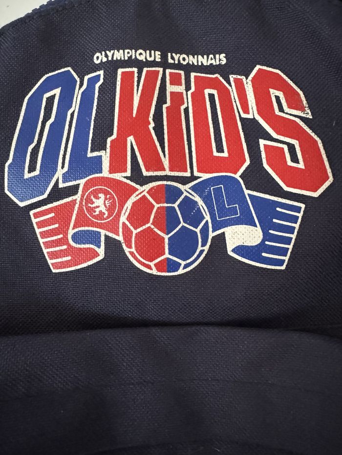 Sac à dos bleu marine et rouge Olympique Lyonnais - photo numéro 2